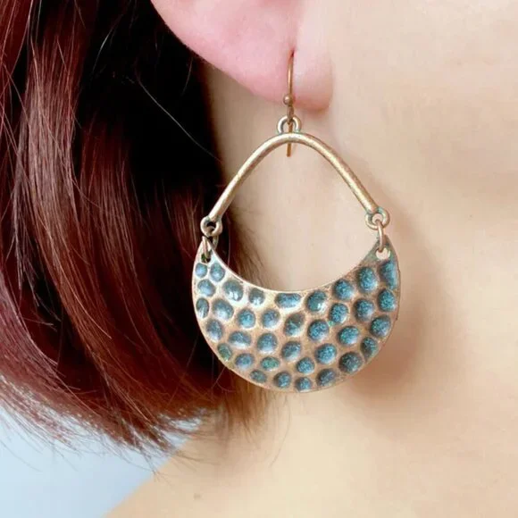 Boho Hammered Copper Patina Medallion Dangle Fishhook Pierced Earrings - Picture 3 of 6